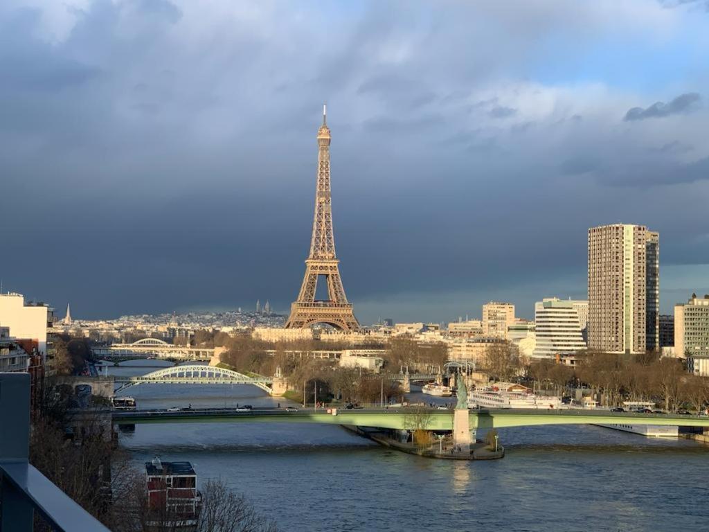 Appartement Vue Tour Eiffel Paris 16 Eme Εξωτερικό φωτογραφία